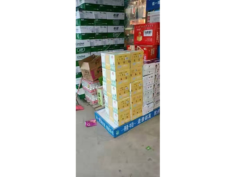 店肆面摆设图