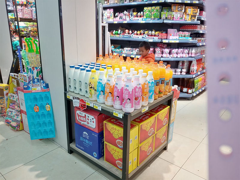 店肆面摆设图